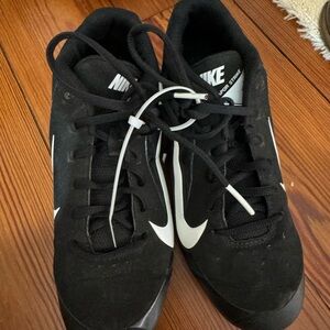 Nike vapor strike boys soccer cleats